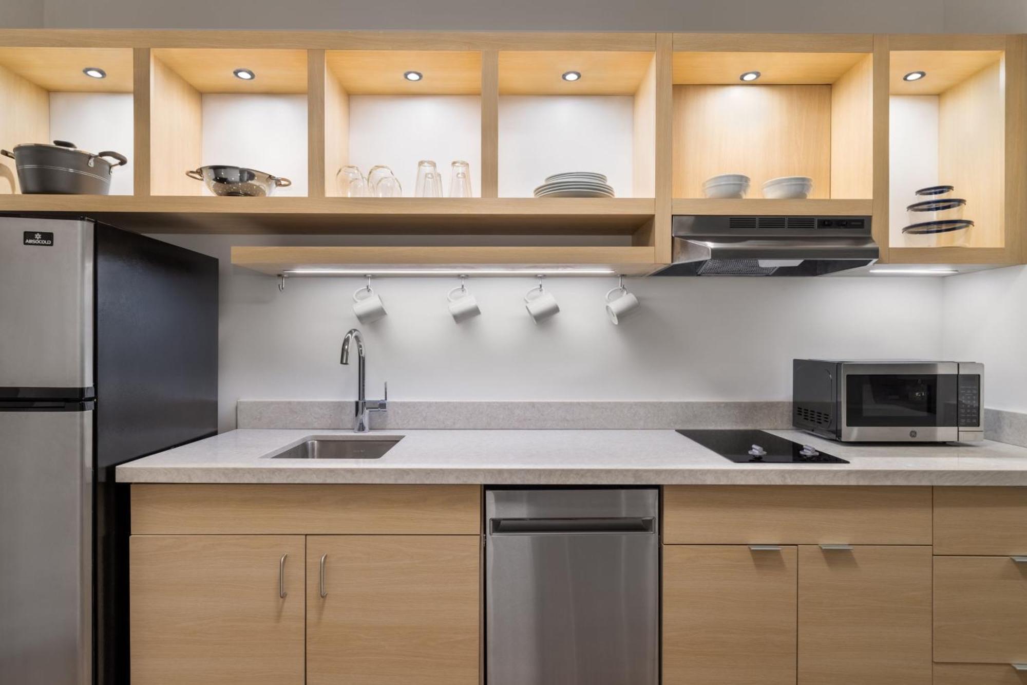 Towneplace Suites By Marriott Geneva At Spire Academy Экстерьер фото